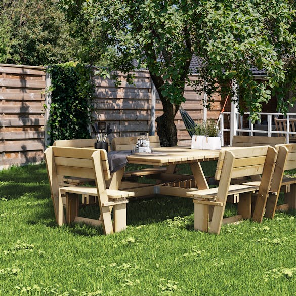 Large wooden picnic table Tallinn