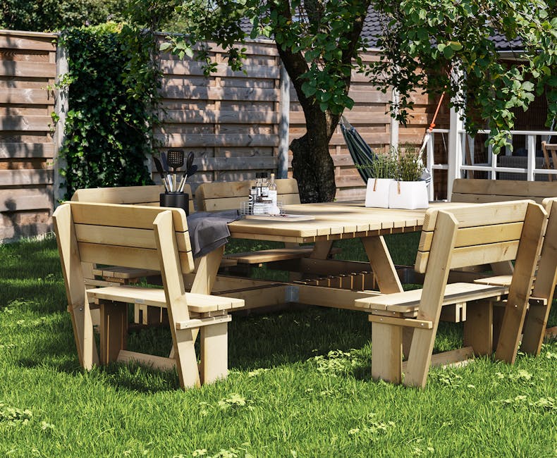 Grote houten picknicktafel Tallinn met rugleuningen