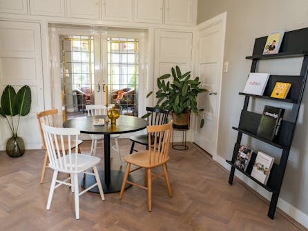 MaximaVida tafel Chicago tafelpoot Portland wandrek jamie stoelen maxime klein