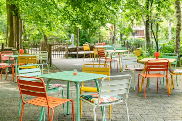 Terrace with Max garden sets with tables and chairs