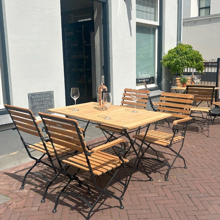 Toscana bistro sets bij slijterij Antonius