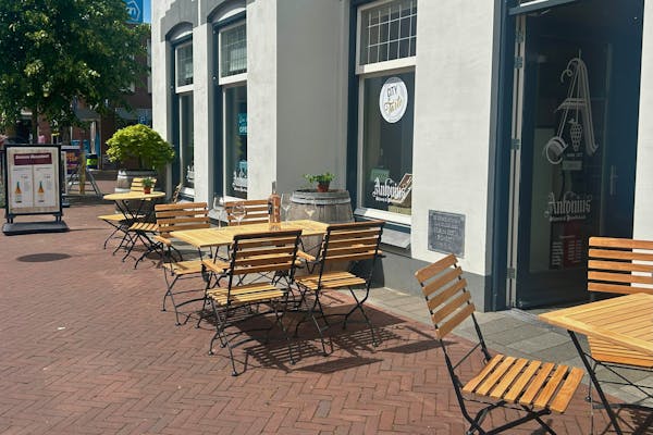 Bistro sets Toscana in the centre of Groenlo