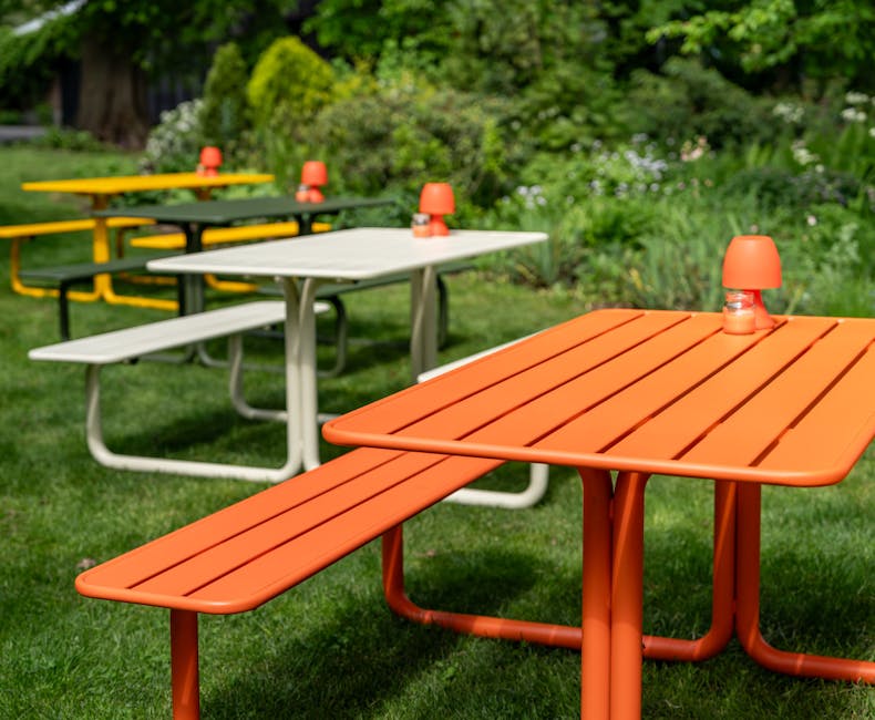 Gekleurde metalen picknicktafels Max