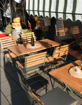 Inklapbare bistroset Toscana olijfgroen op het terras Rocco