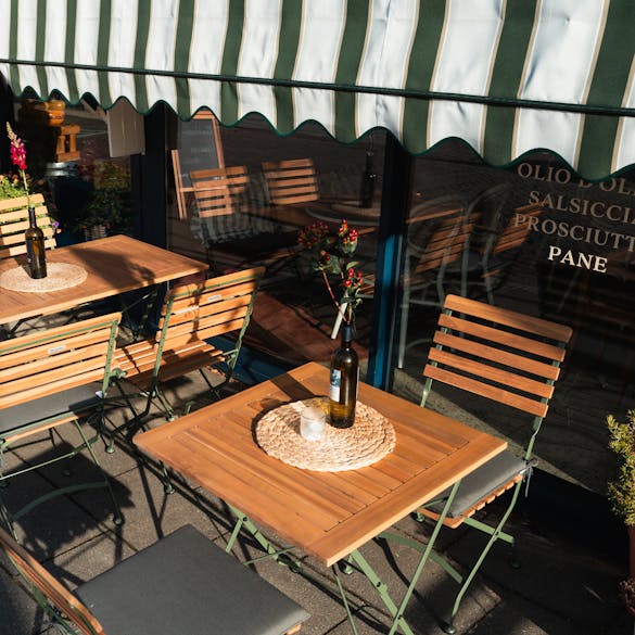 MaximaVida foldable bistro set Toscana olive green on the Rocco terrace
