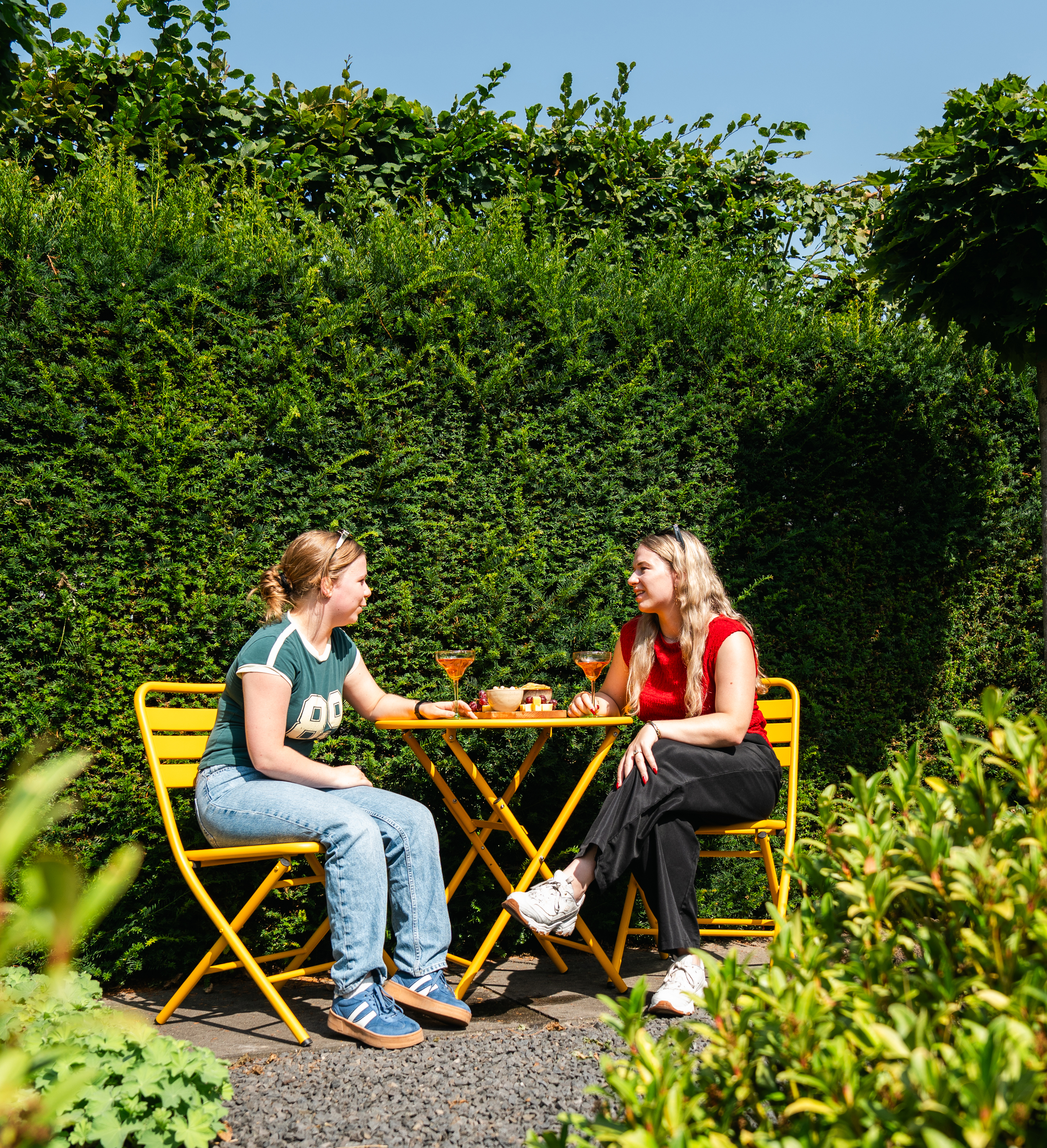 Okergele Max bistroset