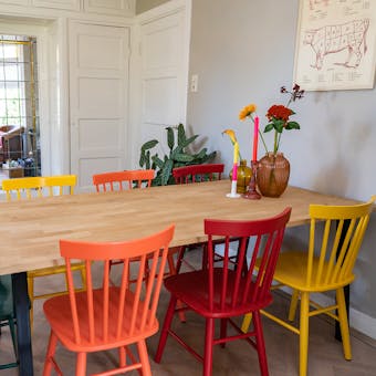 Spijlenstoel Maxime in verschillende kleuren