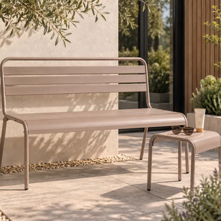 Taupekleurige metalen tuinbank Max