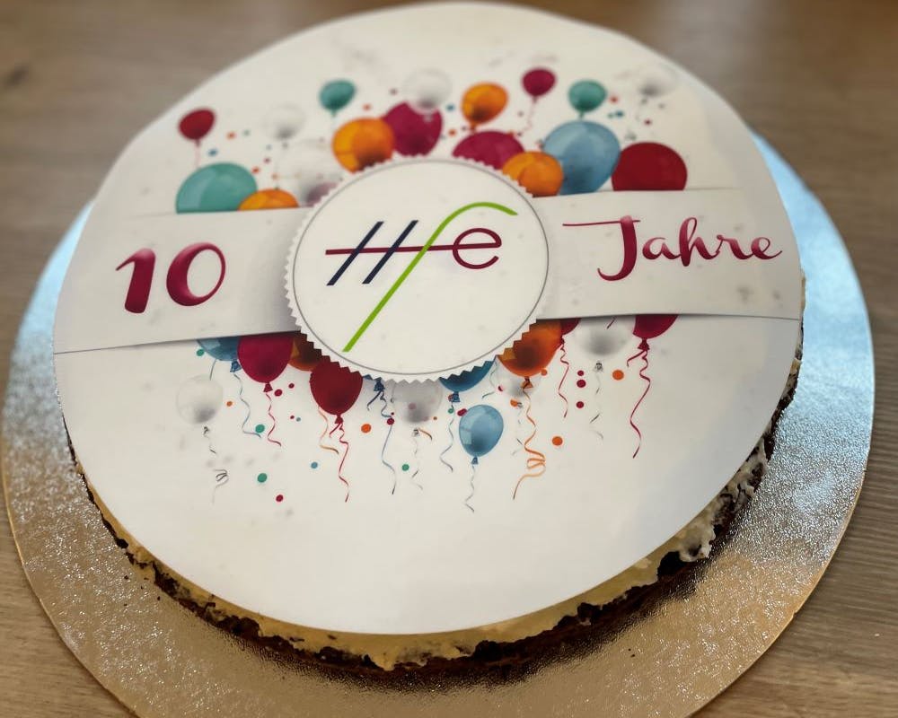 10 jähriges HFE-Jubiläumstorte | ©MPF 10 jähriges HFE-Jubiläumstorte