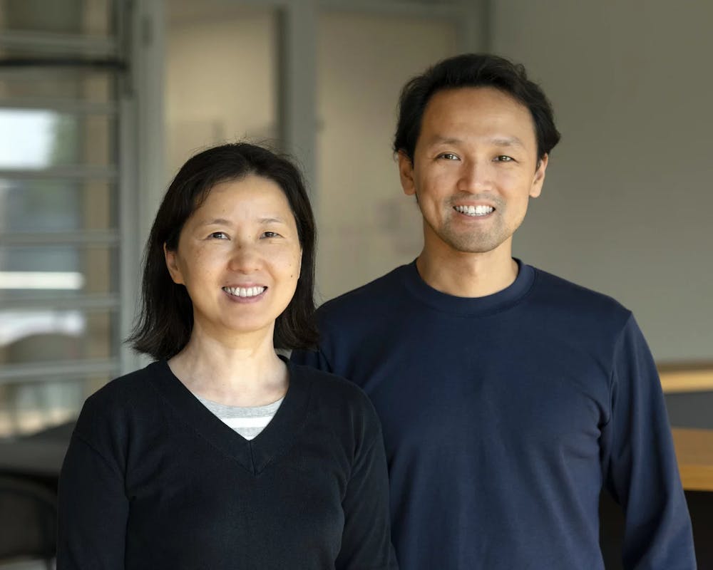 Jie Shan und Kin Fai Mak, die neuen Direktoren des MPSD | ©MPSD/Julia Knop Jie Shan und Kin Fai Mak, die neuen Direktoren des MPSD