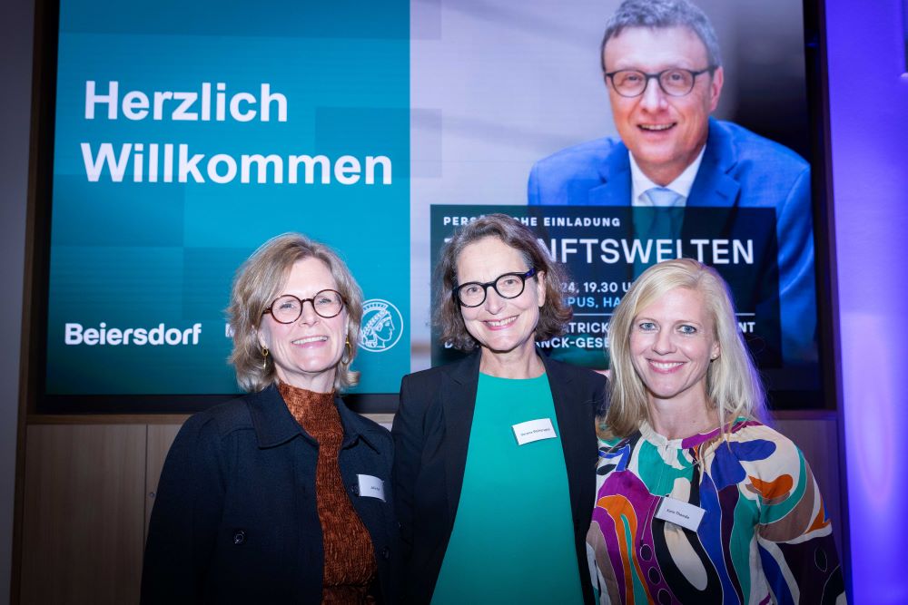 v.l.n.r. Julia Hof, Verena Walterspiel und Karin Theede