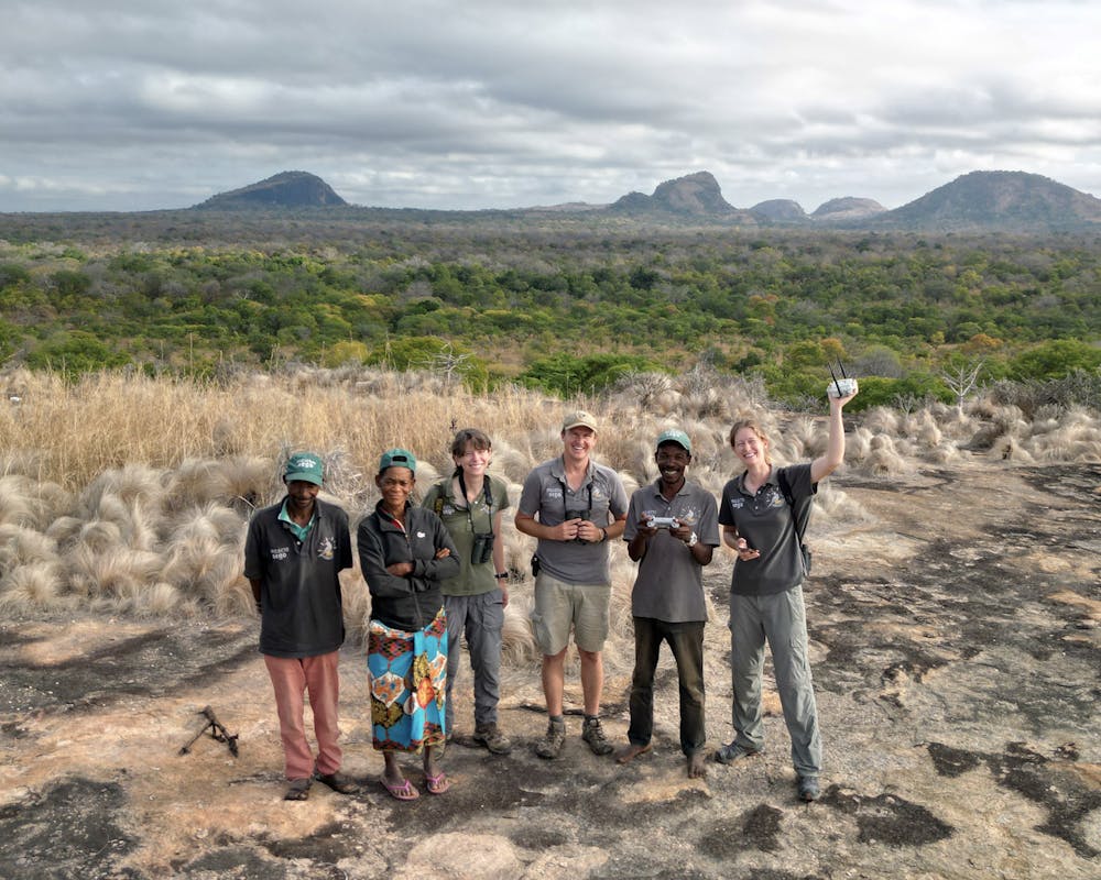 Honeyguide-Forschungsteam im Niassa Special Reserve, Mosambik | ©FitzPatrick-Institut für afrikanische Ornithologie/Claire Spottiswoode Honeyguide-Forschungsteam im Niassa Special Reserve, Mosambik