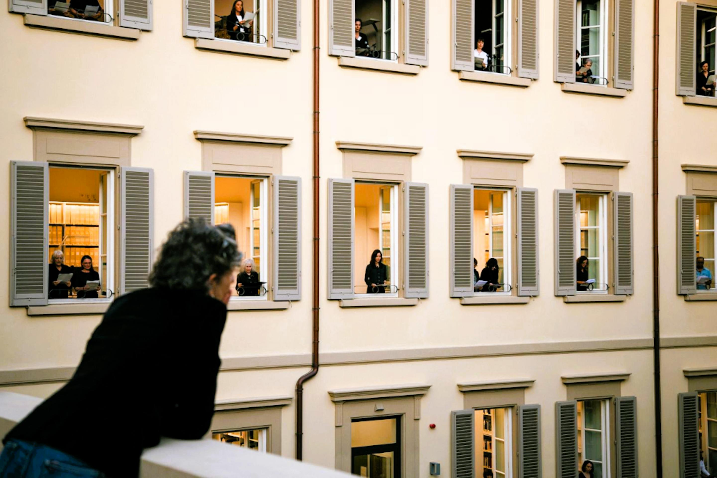 Eröffnung des Kunsthistorischen Instituts in Florenz - Inszenierung der Göttlichen Komödie von Dante Alighieri mit Mitarbeitenden des KHI | ©Kunsthistorisches Institut in Florenz/Patrizio Marcocci Eröffnung des Kunsthistorischen Instituts in Florenz - Inszenierung der Göttlichen Komödie von Dante Alighieri mit Mitarbeitenden des KHI