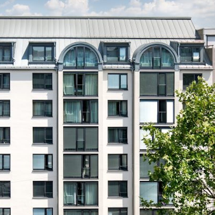 Außenansicht des MInervaHome-Apartmentgebäudes München | ©Hildebrandt Immobilien Außenansicht des MInervaHome-Apartmentgebäudes München