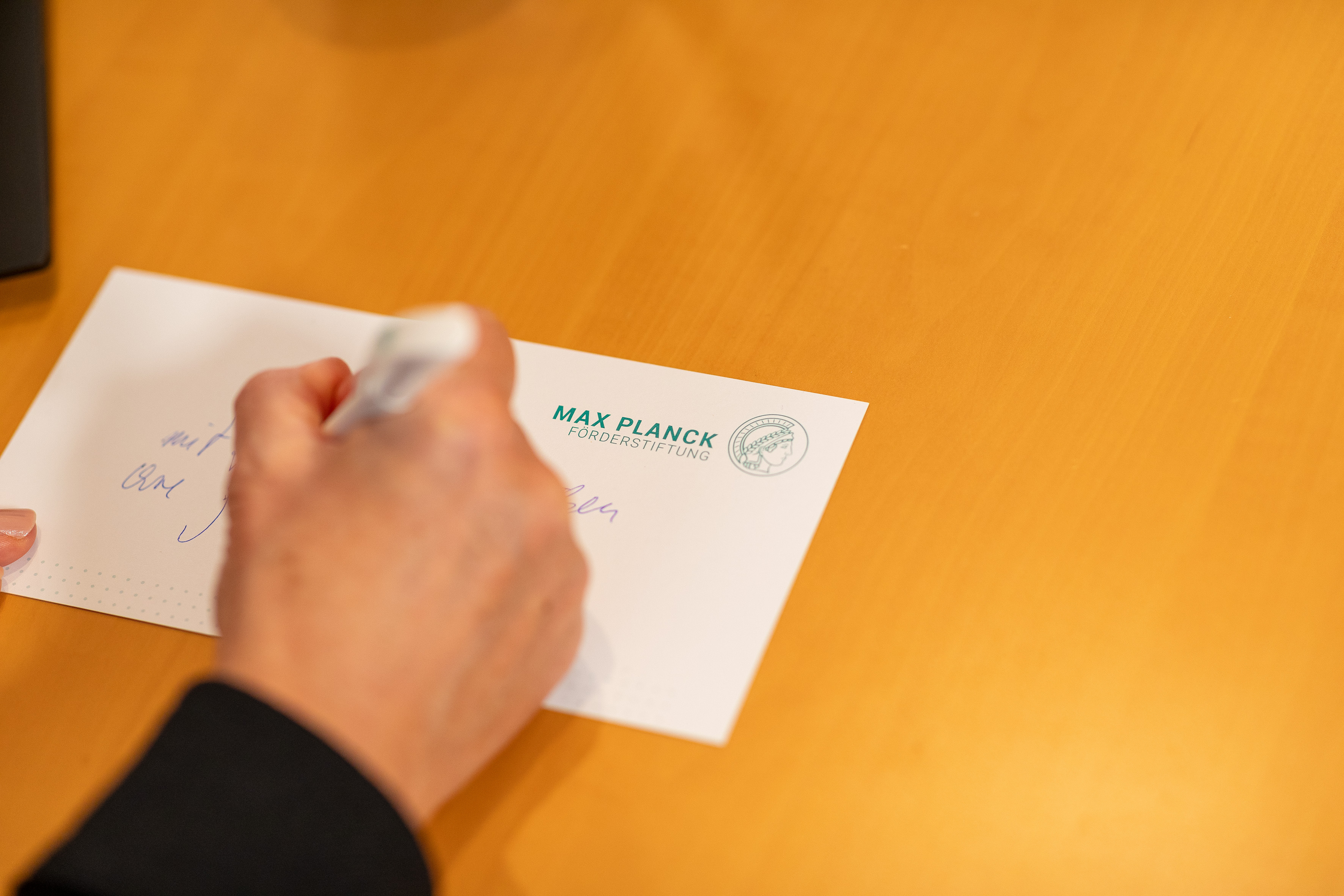 Schreiben von Fördererpost