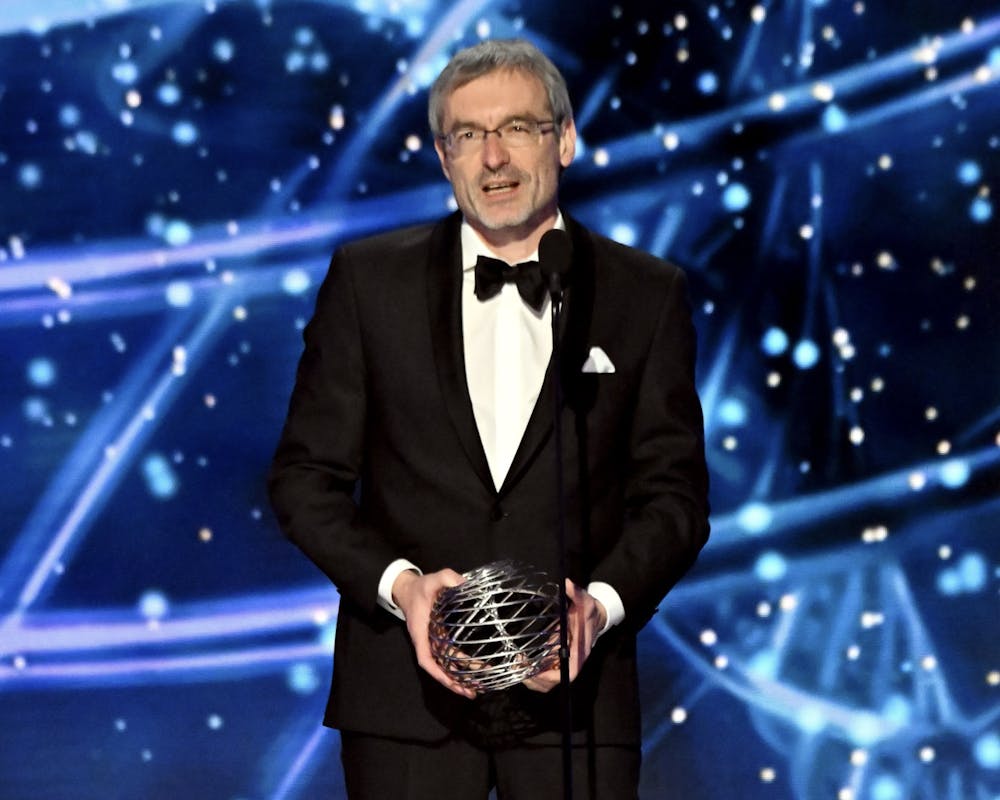 Dennis Gaitsgory geehrt mit dem 2025 Breakthrough-Preis in Mathematik | ©Lester Cohen/Getty Images for Breakthrough Prize Dennis Gaitsgory geehrt mit dem 2025 Breakthrough-Preis in Mathematik