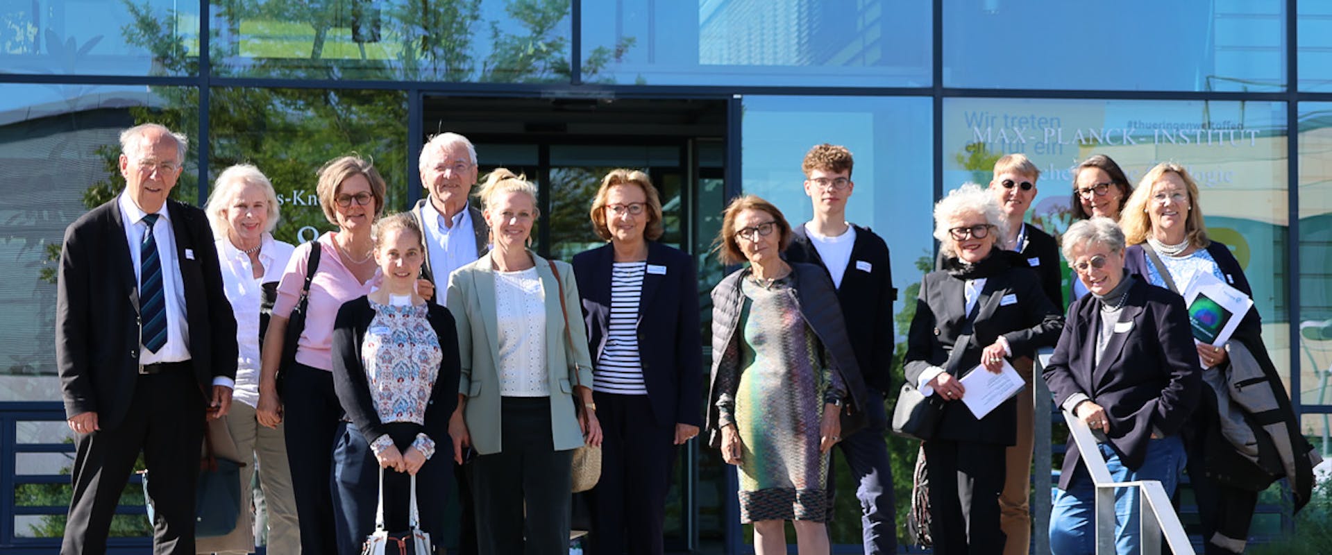 MPF Förderinnen und Förderer zum Besuch an drei Max-Planck-Institute in Jena. | ©MPF MPF Förderinnen und Förderer zum Besuch an drei Max-Planck-Institute in Jena.