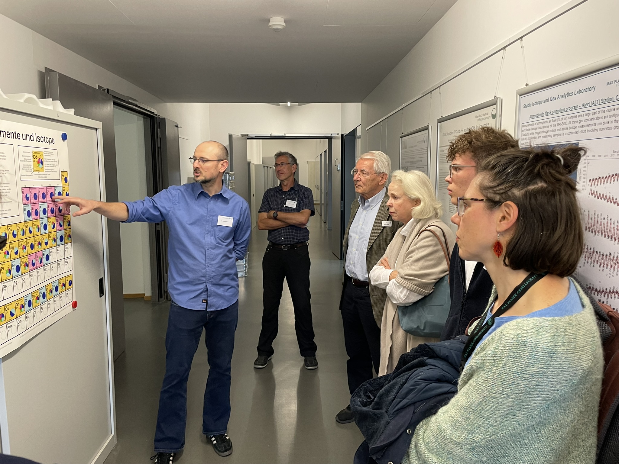 MPF Förderinnen und Förderer zum Besuch in Jena.