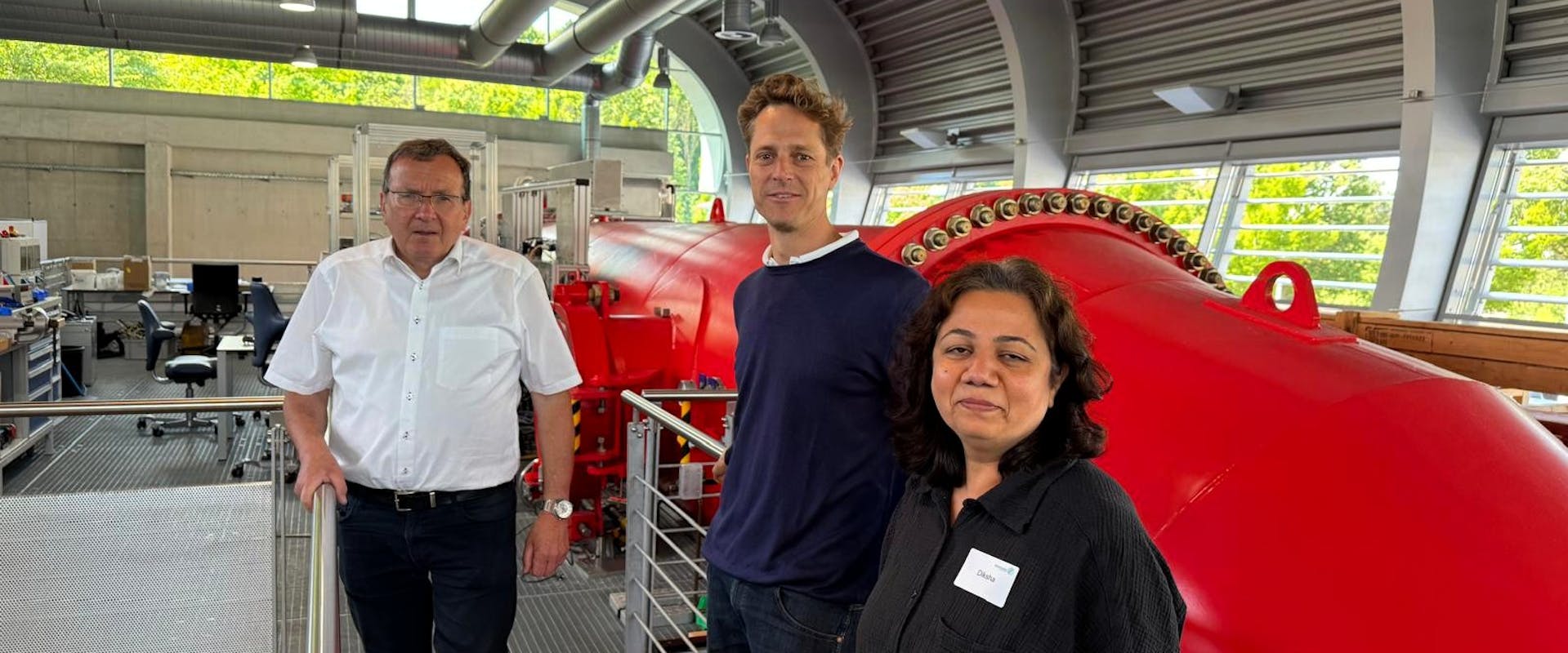 Prof. Dr. Eberhard Bodenschatz, Mentor Andreas Reiser und Start-up Scout und Mentorin Diksha Dani | ©MPF Prof. Dr. Eberhard Bodenschatz, Mentor Andreas Reiser und Start-up Scout und Mentorin Diksha Dani