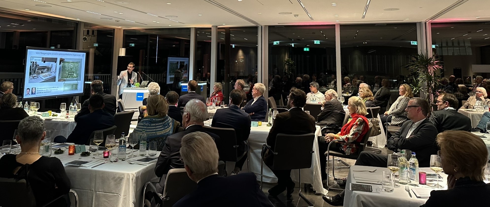 Wissenschaftsdinner mit Professor Tobias Erb