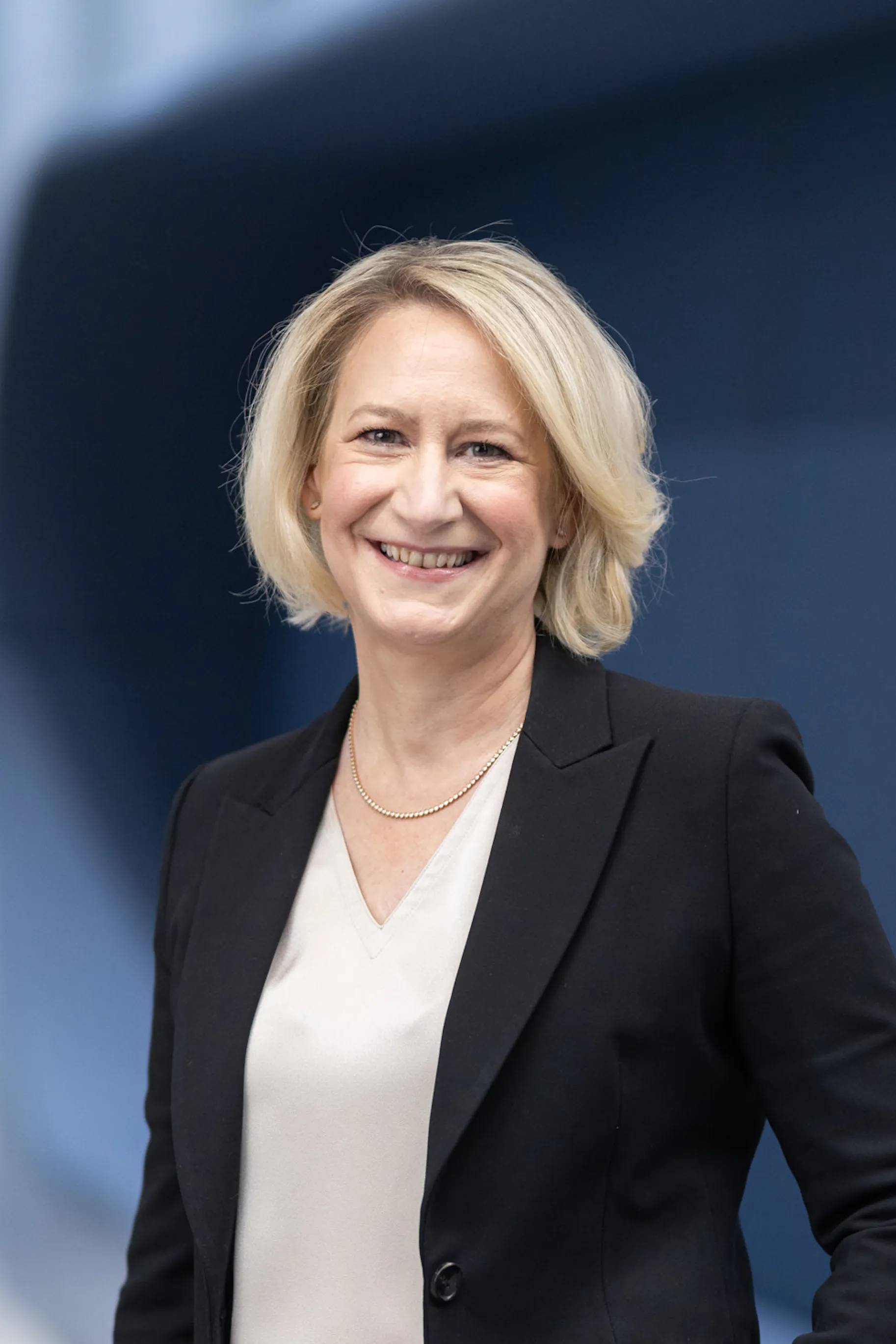 Kuratorin und Stiftungsräting Gitta Neufang Kuratorin und Stiftungsräting Gitta Neufang