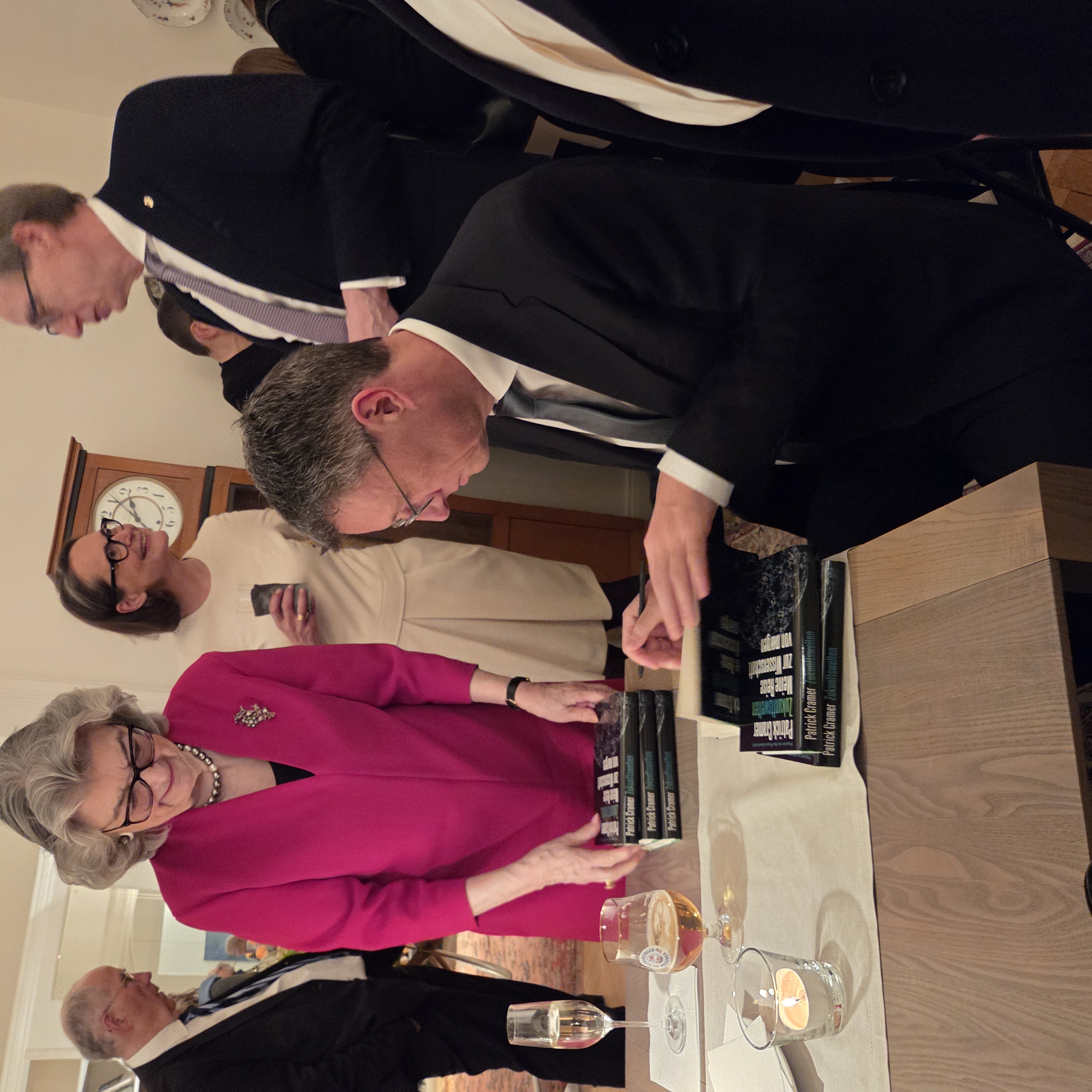 Präsident Cramer bei Kuratorin Ulrike v. Sobbe zu Gast