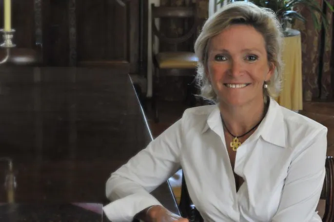 Maxwell-Baynes Bordeaux real estate agents Beatrice Blanchy