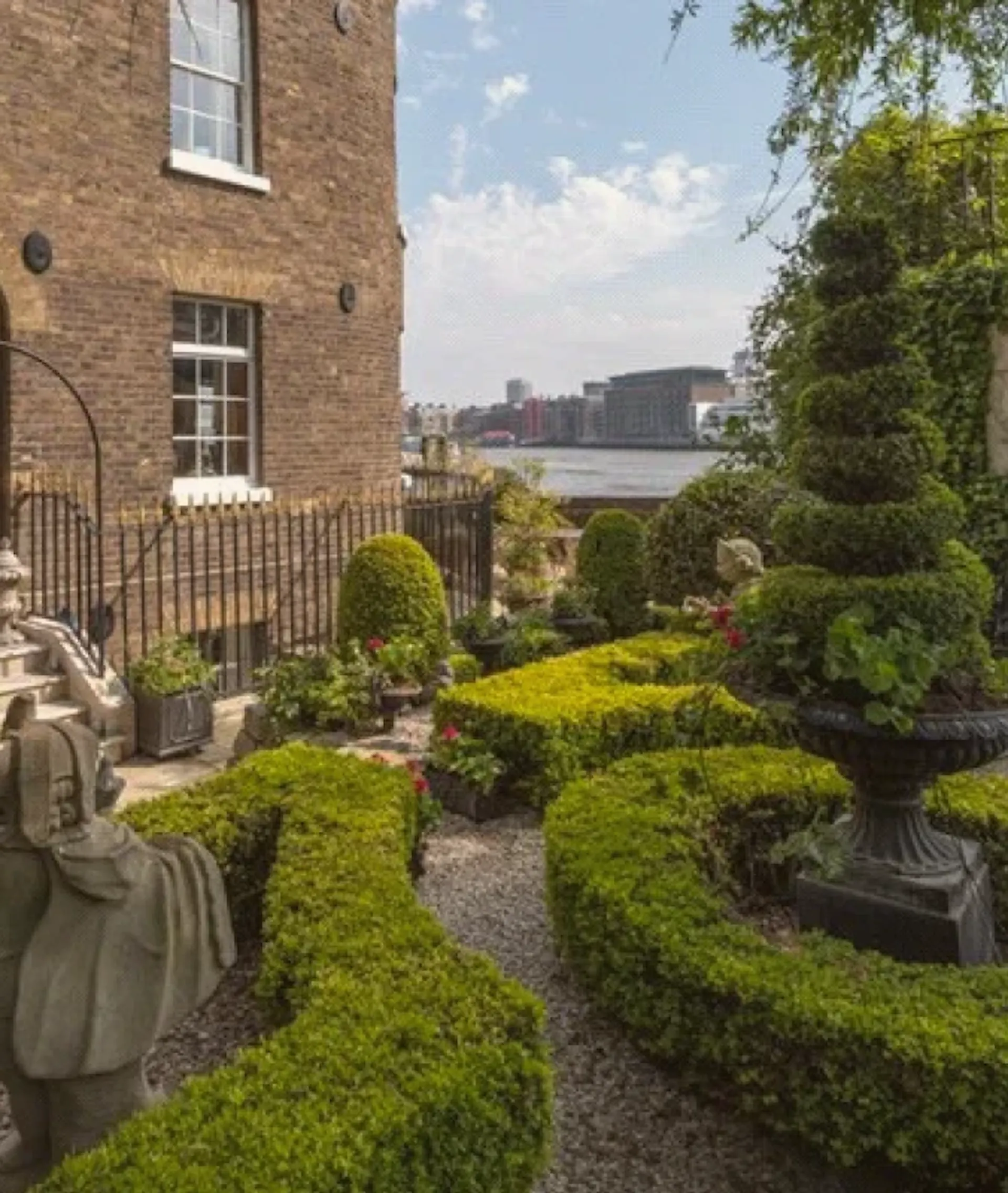 Photo of a garden.