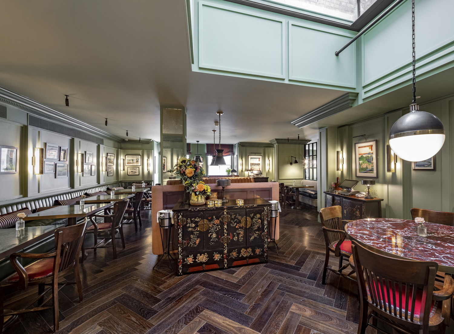 Beaverbrook Town House McLaren Construction Group