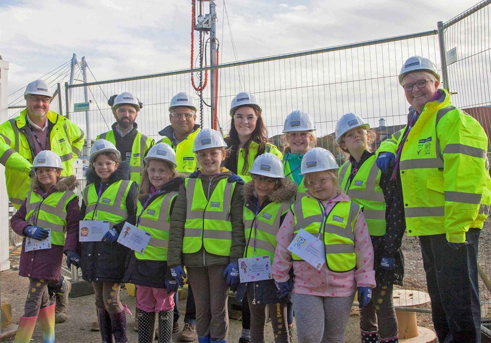 Brownies visit construction site