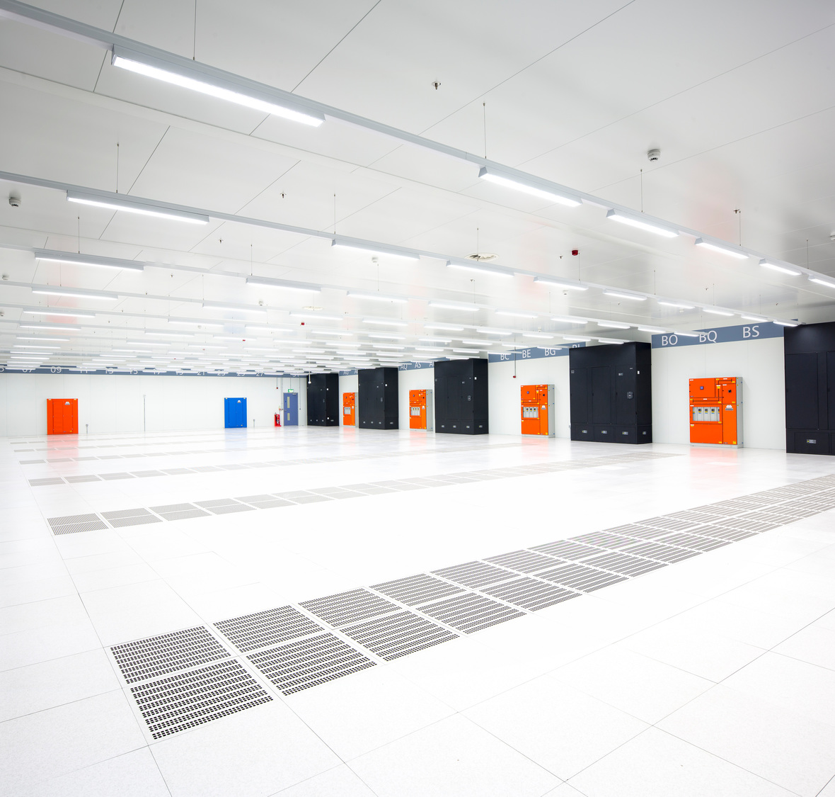 Digital Realty Data Halls, Chessington McLaren Construction Group