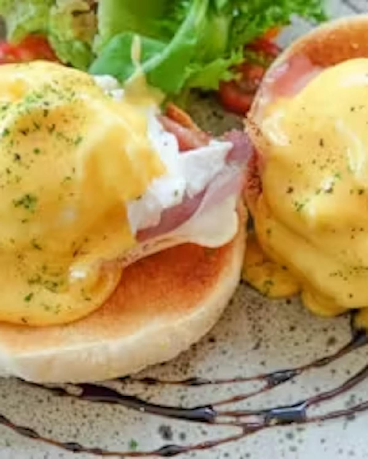 Eggs Benedict