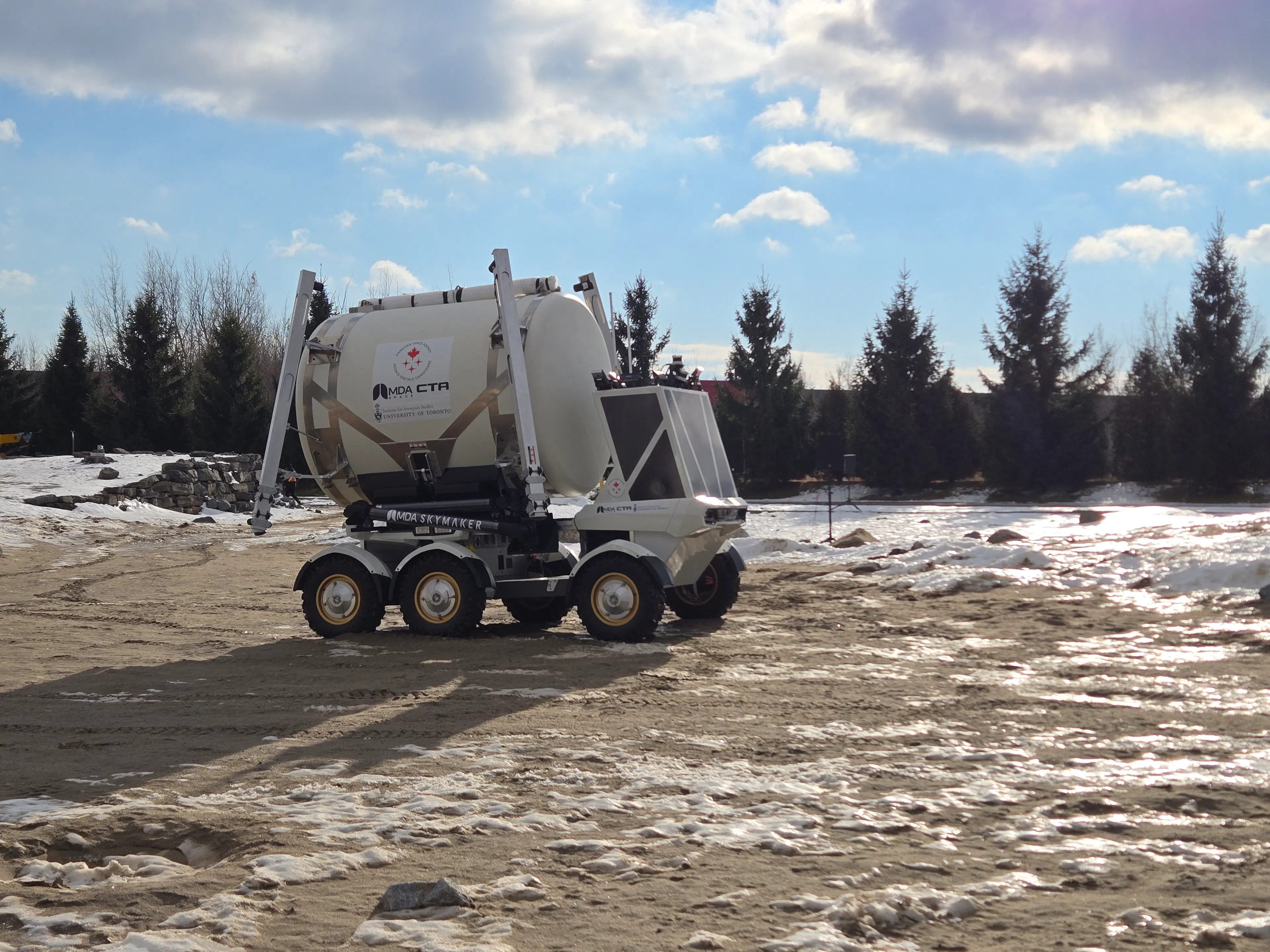 The LSEI rover on-site at the CSA's analogue terrain