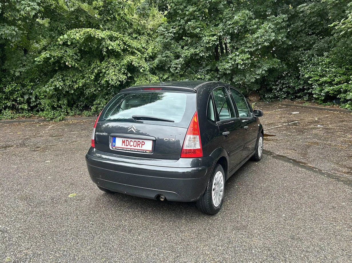 Citroen C3 de dos trois quart
