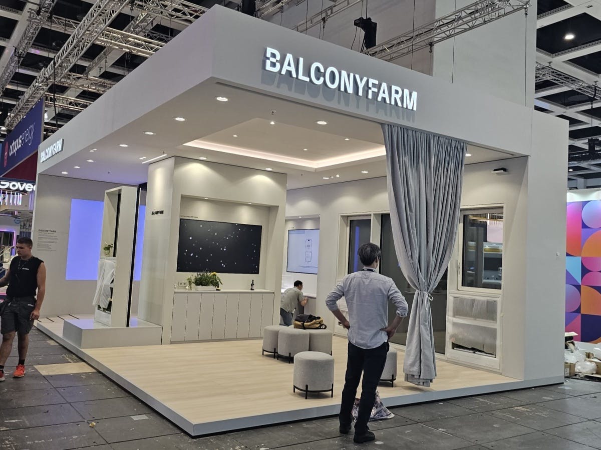 Balconyfarm exhibition booth on IFA in Berlin 2024, built by MDLexpo.