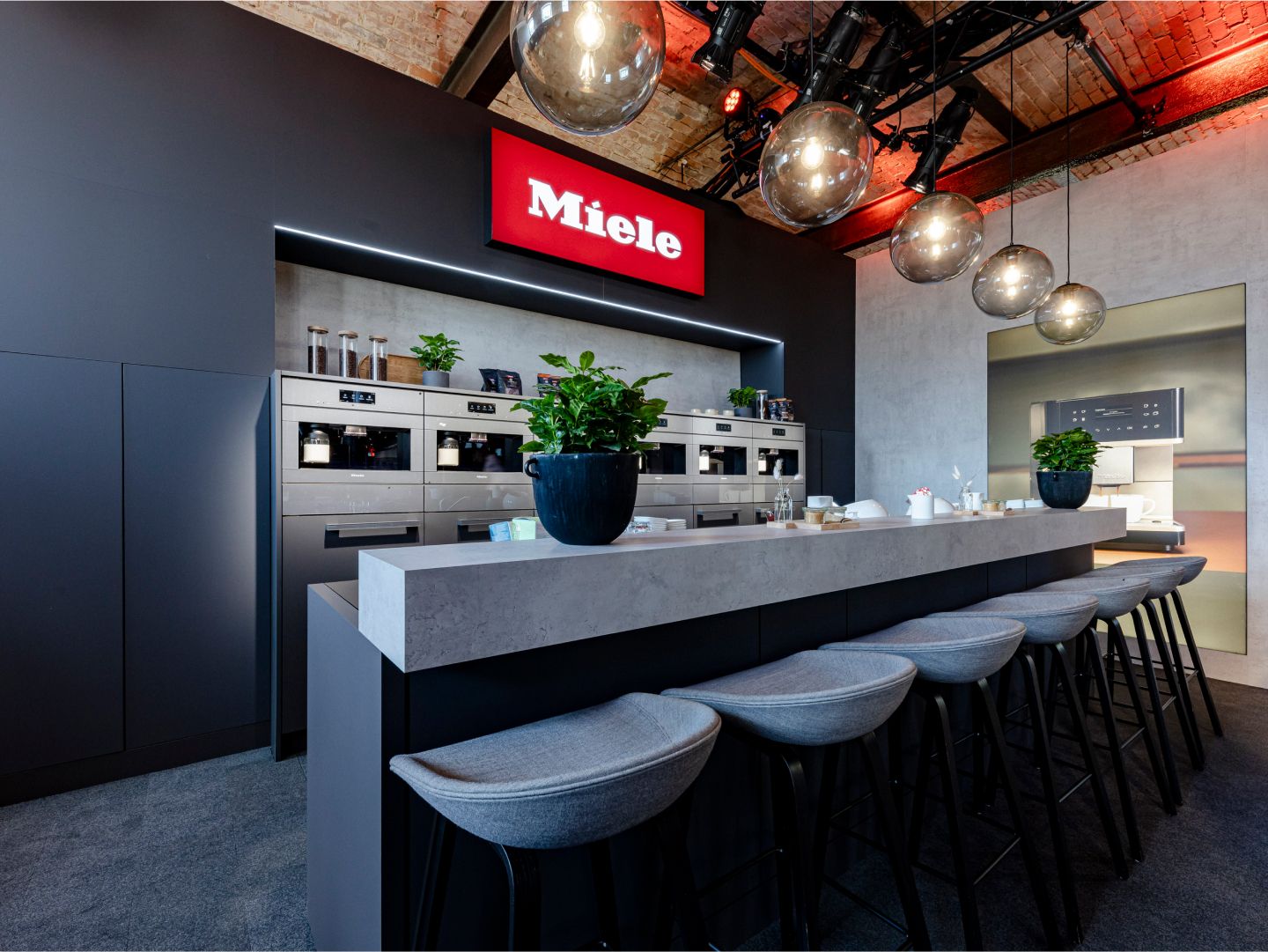 Individuell angefertigte Küchenzeilen für den Messestand