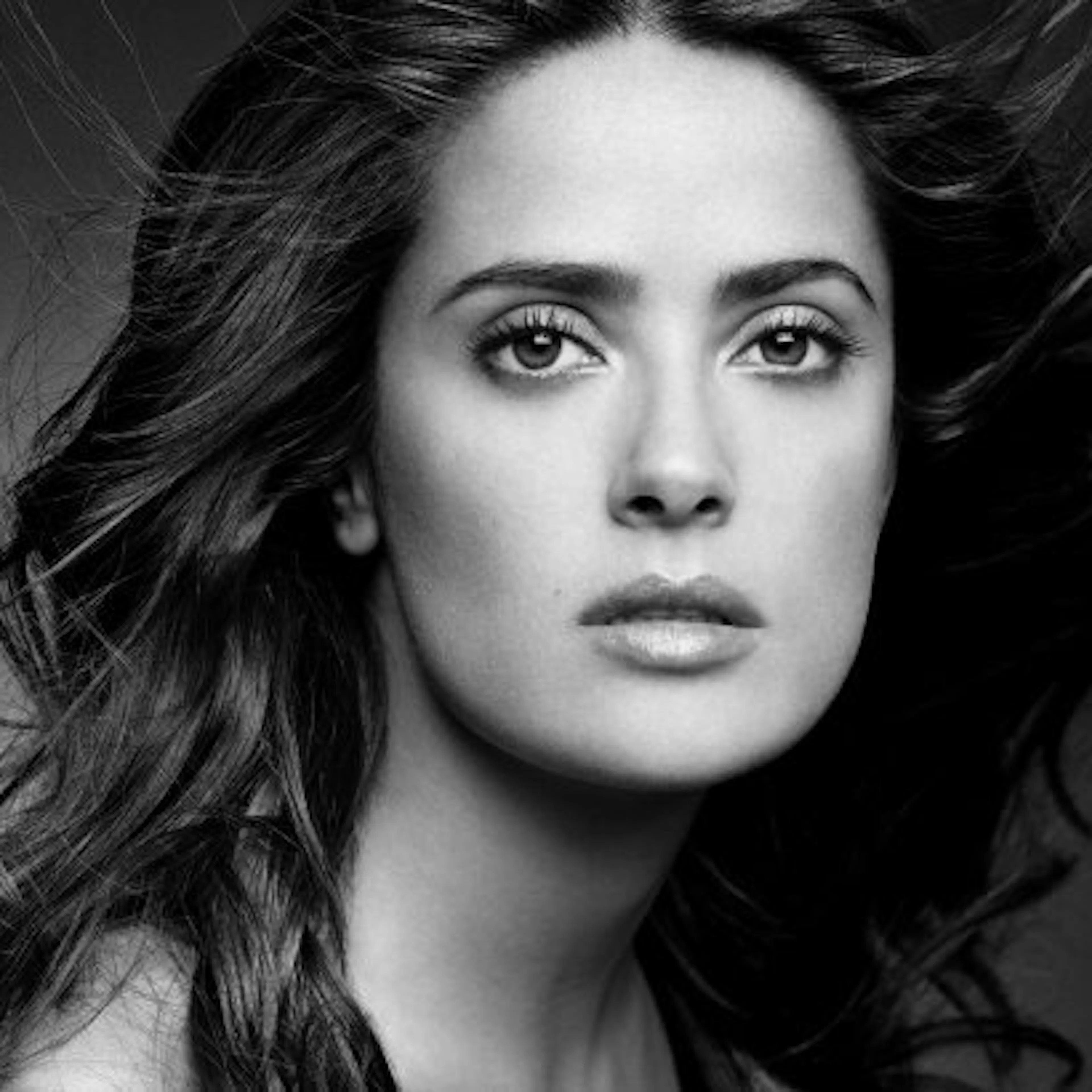 Salma Hayek: A Life of Talent, Tenacity, and Timeless Beauty