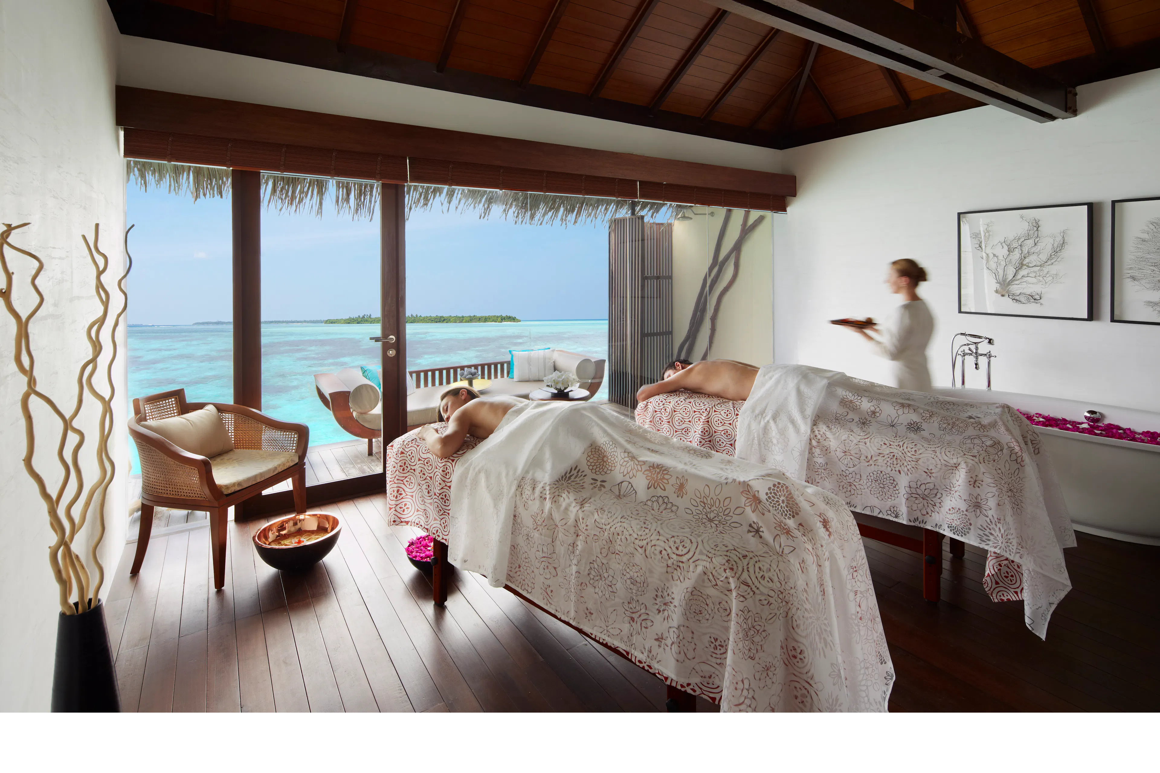 Couple spa treatment 