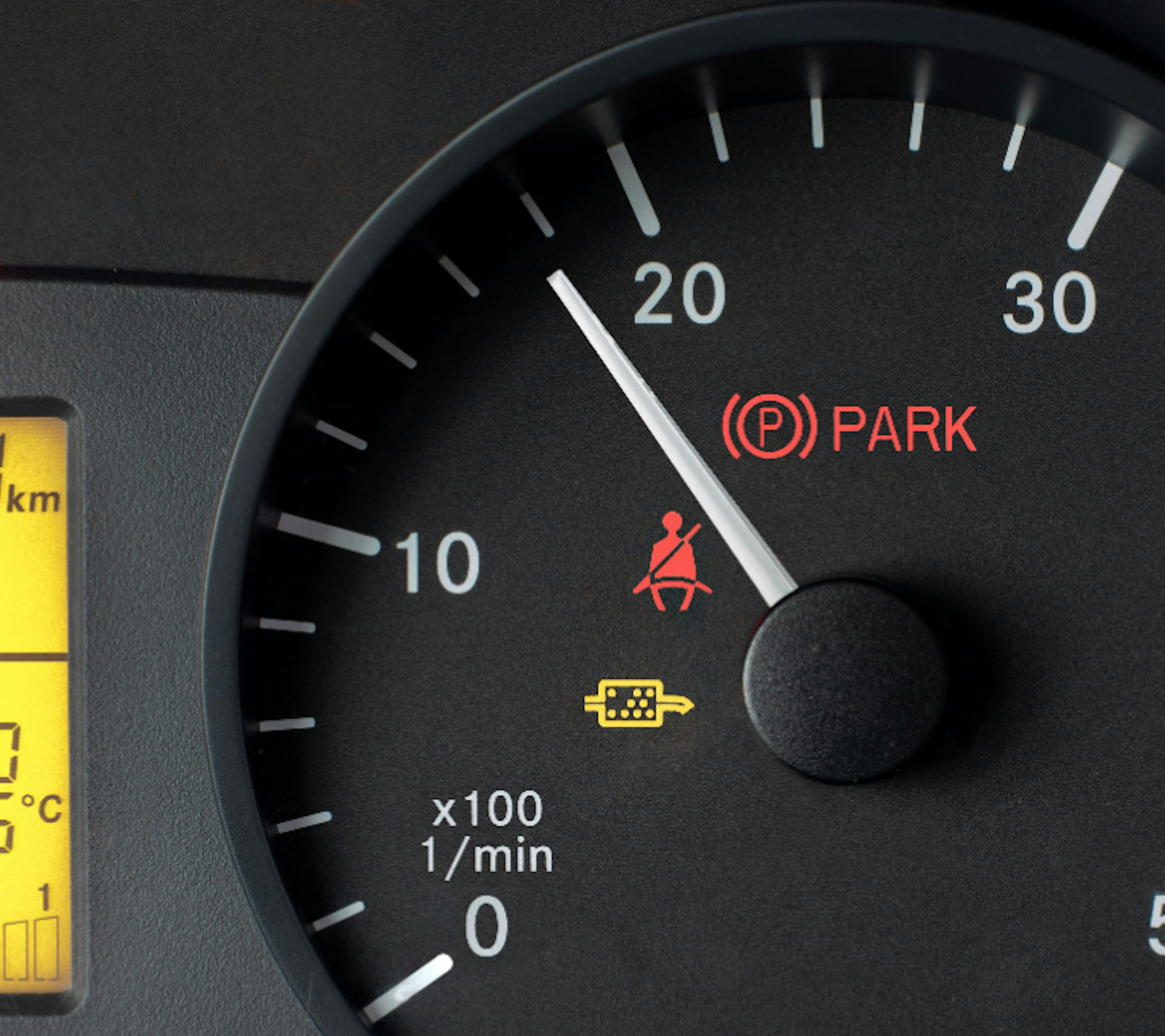 Example of an illuminated DPF malfunction indicator lamp