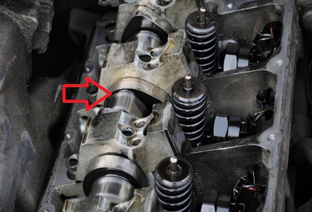 Example of a single overhead camshaft that is not placed directly over the valves 