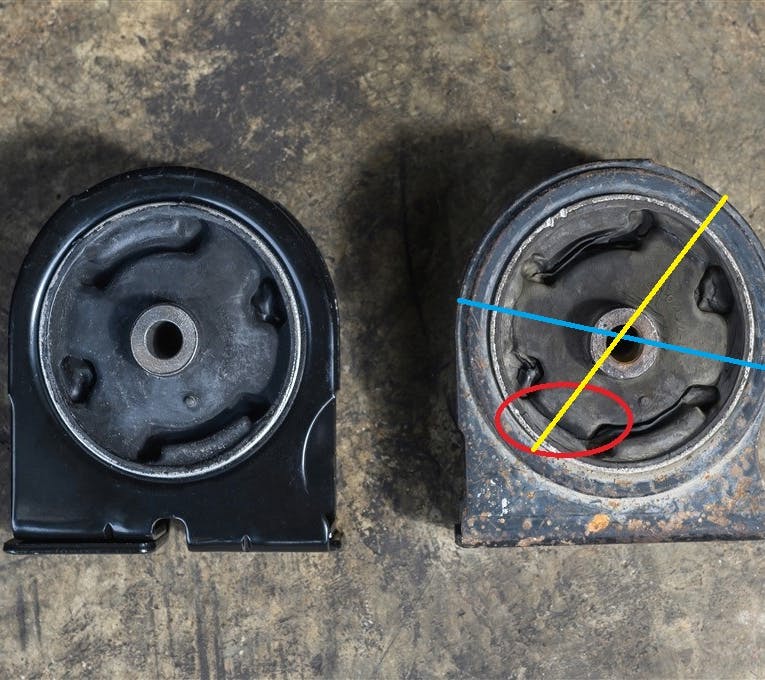 Image shows an example of astress fracture in an engine mount. 