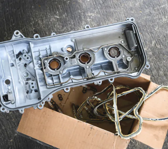 M1165 Rocker Cover Can I Replace my own Rocker Cover Gasket?