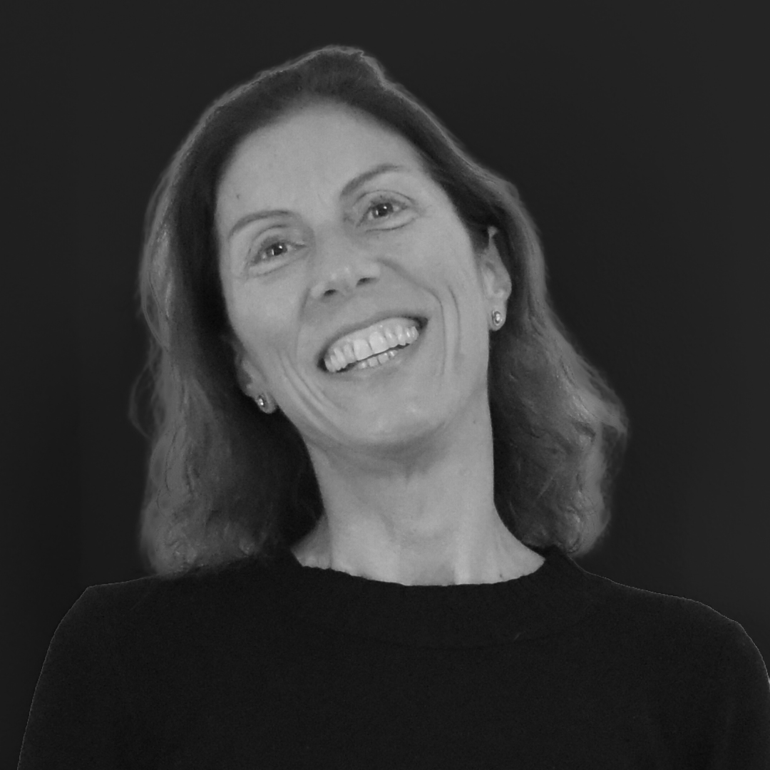 Fabiana Bagnoli - Office Manager