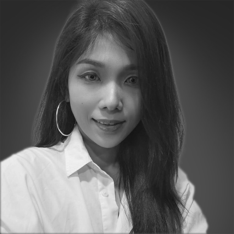 Lynna Tan - Business Manager