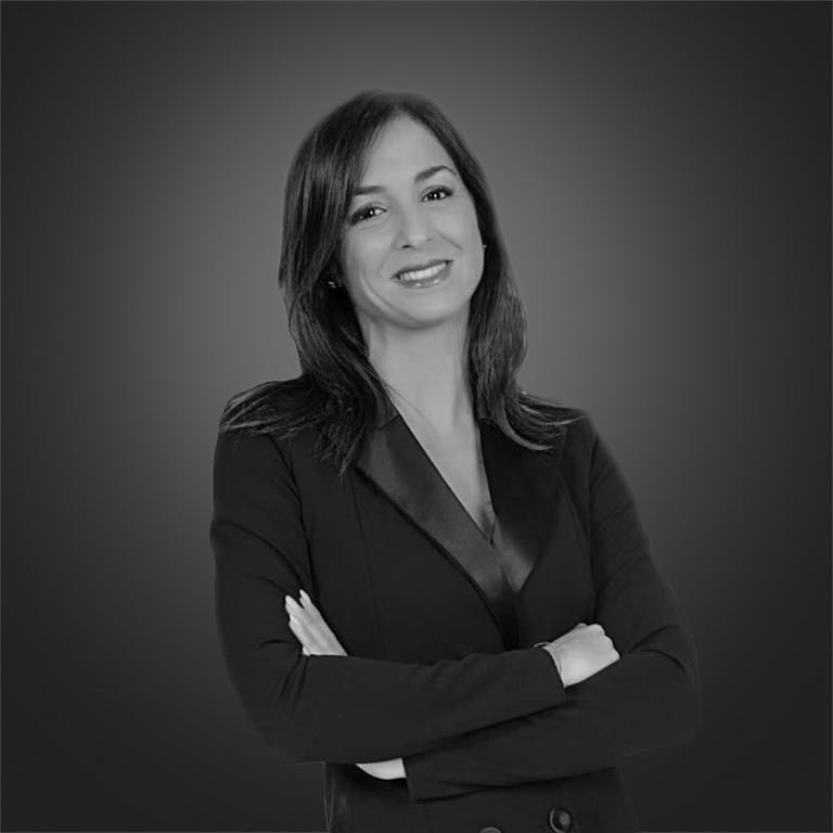 Oriana Parella - Sales Director
