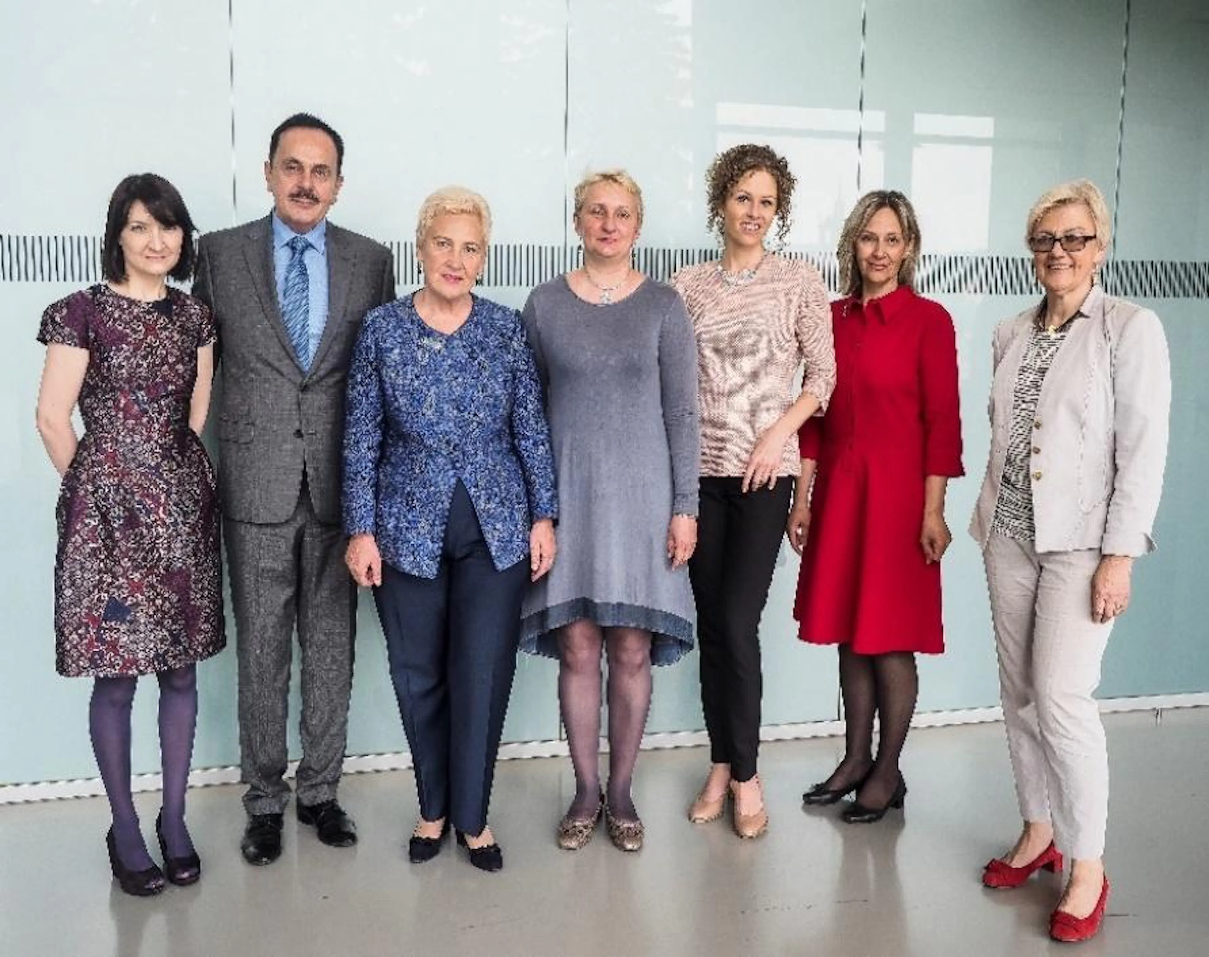 Konferencijos dalyviai kartu su LR Seimo Pirmininko pavaduotoja I. Degutiene