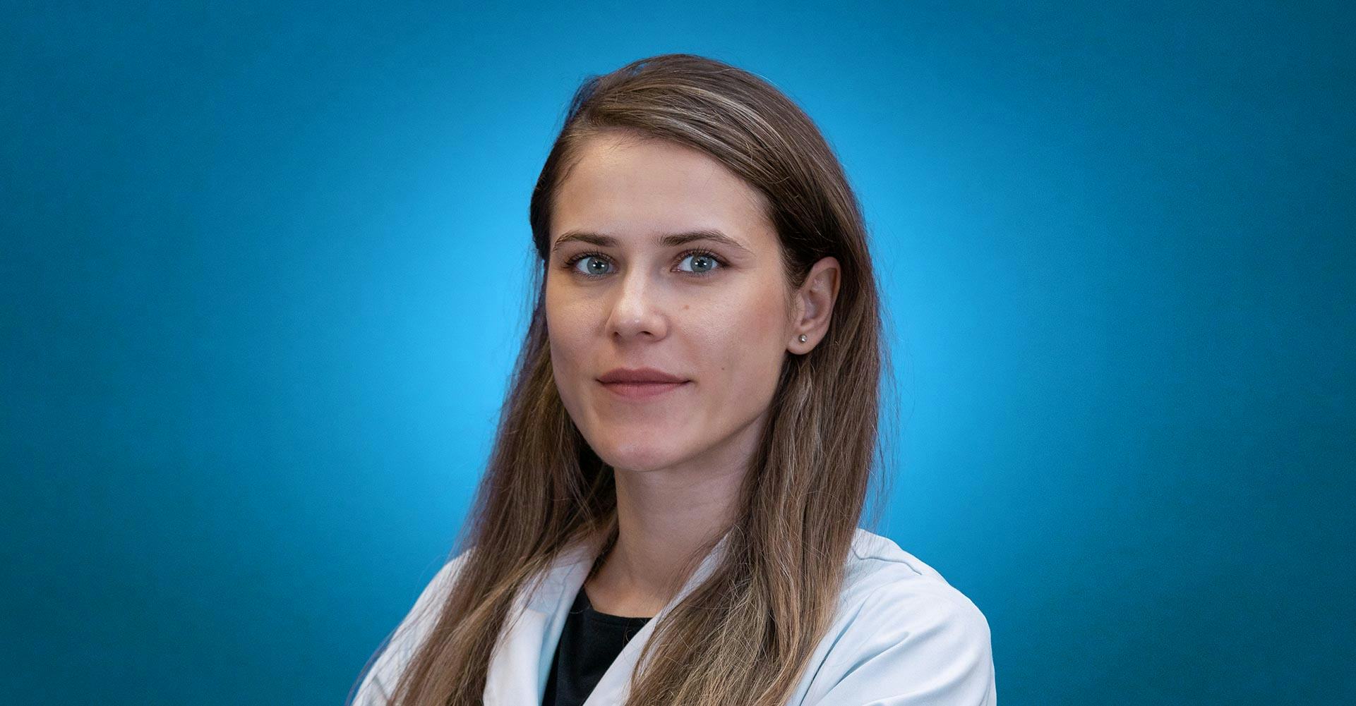 Dr. Antonia Țent este medic specialist pneumolog la Ares Cardiomed - strada Republicii Nr. 17 si strada Galati Nr. 2