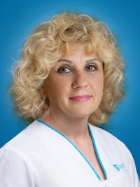 Image of Dr. Carmen Man