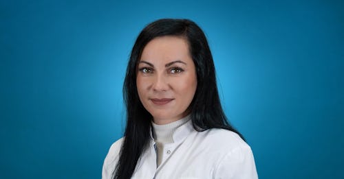 Dr. Adina Ban