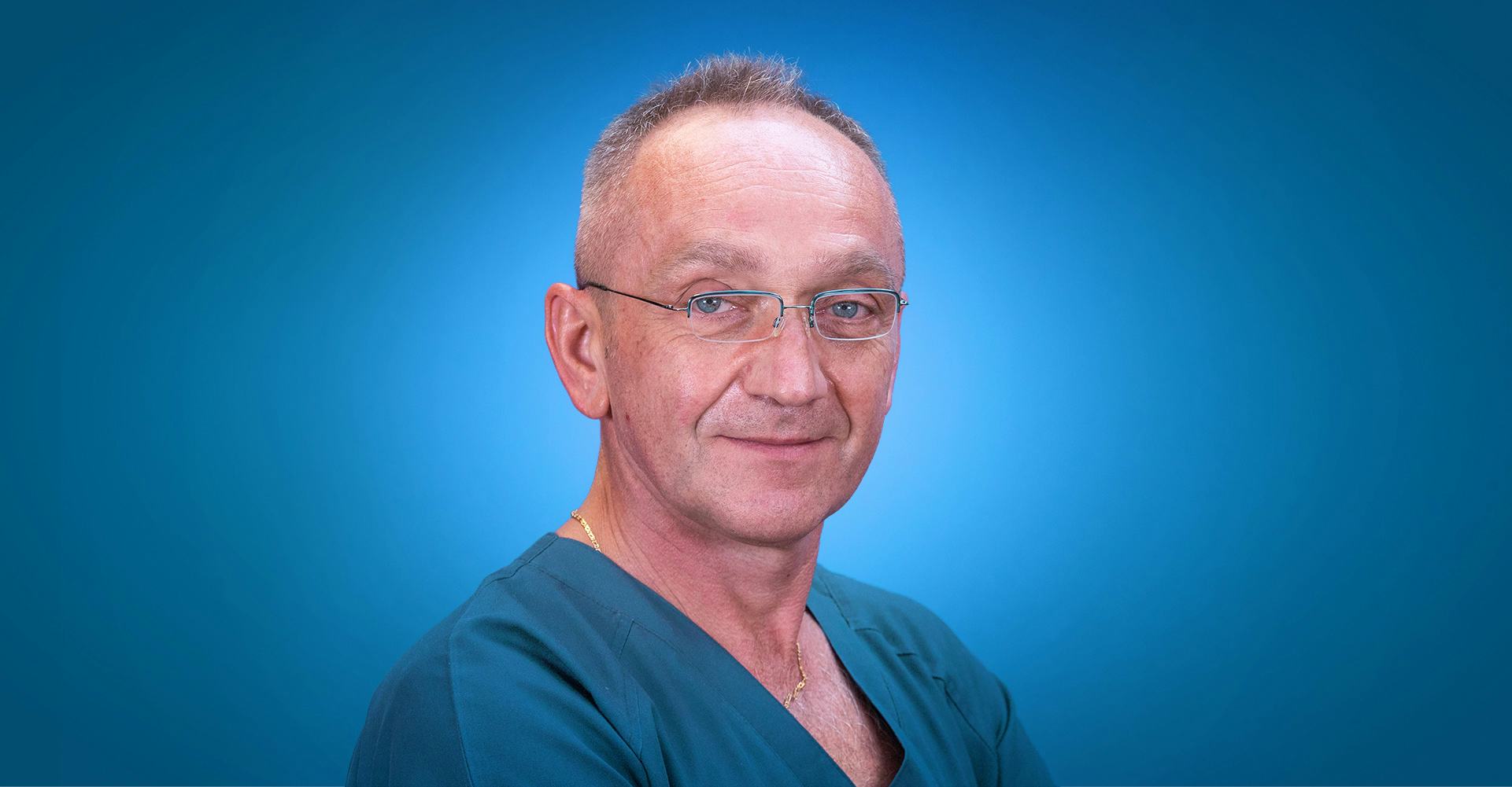 Doctor Cornel Burghelea este medic primar urologie la ARES Cardiomed din strada Republicii Nr 30, Cluj Napoca